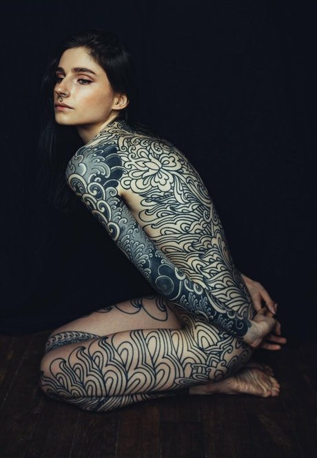 筋肉トランスオンリーファンズ 無料アダルト 写真