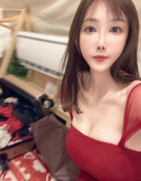 Kosos2684 ポルノスター エロティック 写真