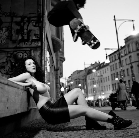 有名なファンのみ セクシーヌード アーカイブ