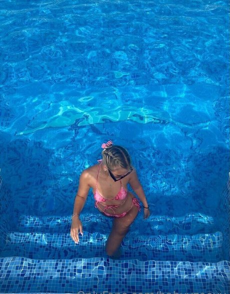 babyyzoeyy 美しいスター 写真