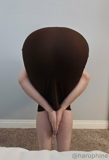 haruphine ヌードのポルノスター 写真