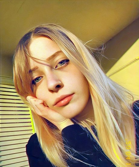 コスプレ フェムボーイ オンリーファンズ セックス 画像