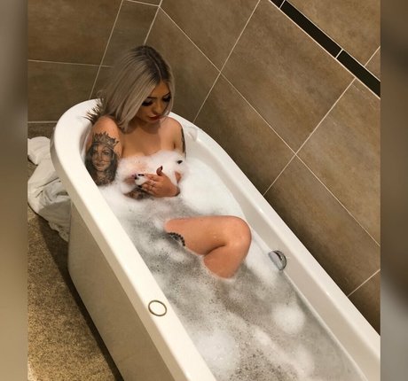 kyxxx ポルノスター ギャラリー