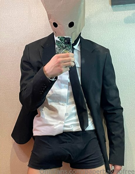 paperbagfree アダルトスター 写真