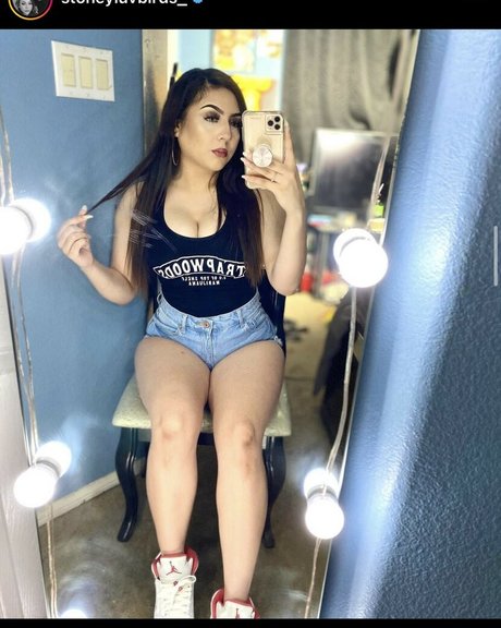 Bakedbabeeee ポルノスター ギャラリー