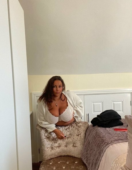 切断者オンリーファンズ 無料 写真