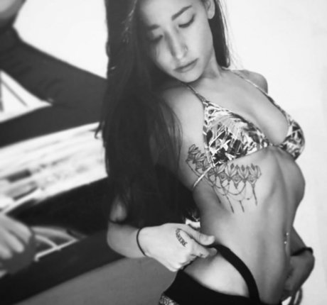 Bia Miyuki ヌードモデル 写真