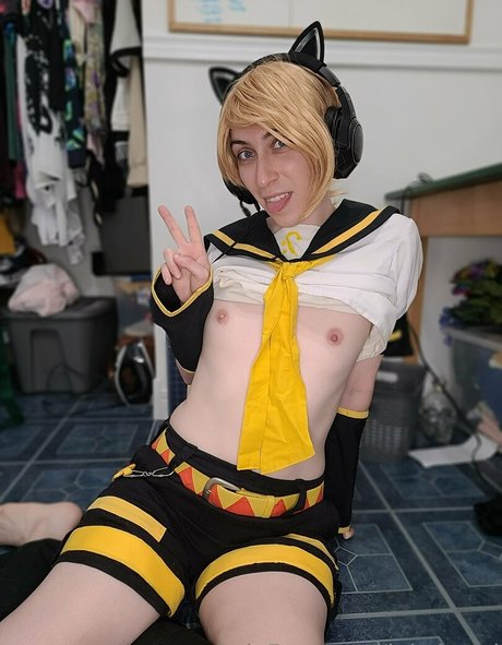 ママのフェラチオオンリーファンズ 無料アダルト アーカイブ