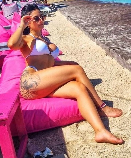 デカ尻ティーンオンリーファンズ 素敵 画像