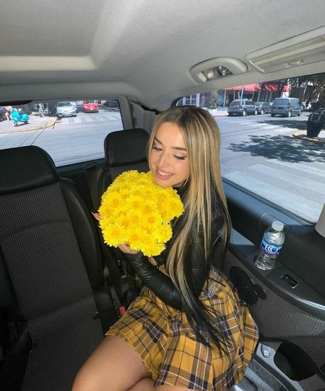 アラブ人妻オンリーファンズ 無料 写真