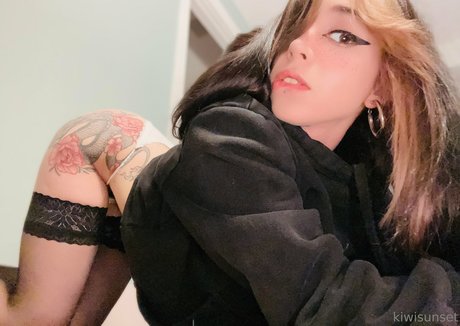 kiwisunsetvip かわいいスター 画像