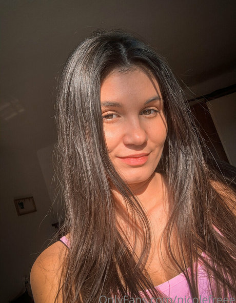 チェコのティーンズオンリーファンズ 無料セクシー ギャラリー