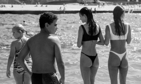 心理学者オンリーファンズ えろた 写真