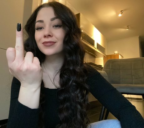 ぽっちゃりブロンドのオンリーファンズ 美しい 画像