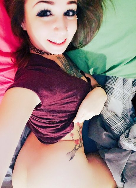 naughty salamander ヌードモデル ギャラリー