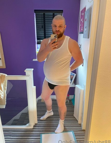 ubg88 独占モデル 画像