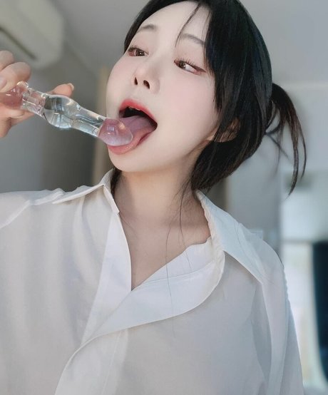 wngml774 ポルノモデル 画像