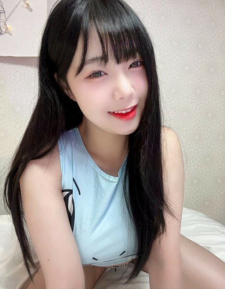 wngml774 エロティックなスター ギャラリー