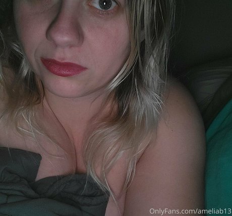 ameliab13 xxxポルノスター ギャラリー