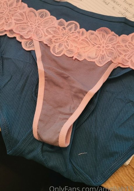 シャワー3P オンリーファンズ ヌード ギャラリー