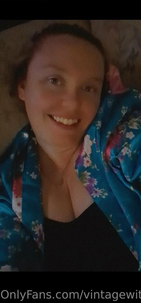 vintagewitchteaze XXXモデル 写真