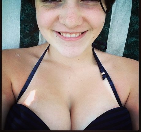 Sarah Z セクシーなスター ギャラリー