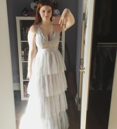 黒人ティーンのプッシーオンリーファンズ ホット裸 写真