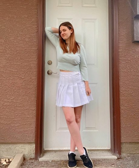 Sarah Z XXXモデル 画像