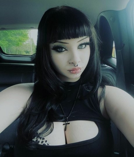 スムーズなオンリーファンズ 無料セクシー 写真