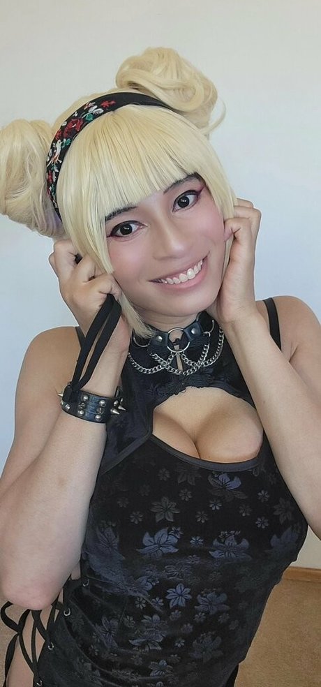 raynearts 女優 写真