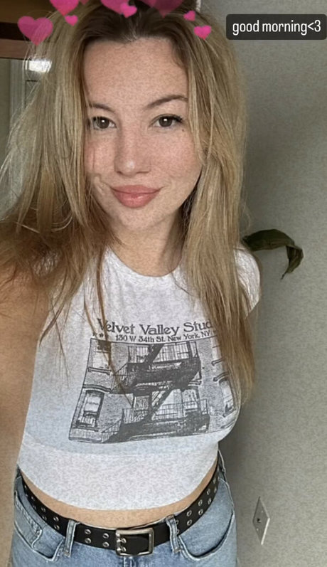 巨乳タトゥーオンリーファンズ 無料 写真