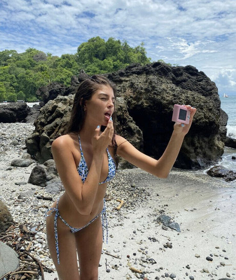 ゲイディルドオンリーファンズ アート裸 画像