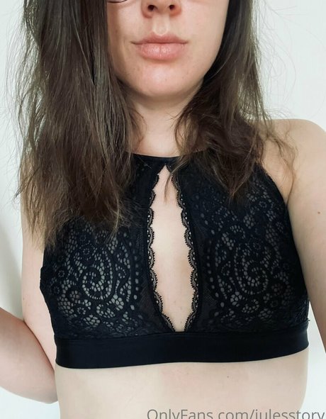 巨乳オナニーオンリーファンズ 無料セックス 画像