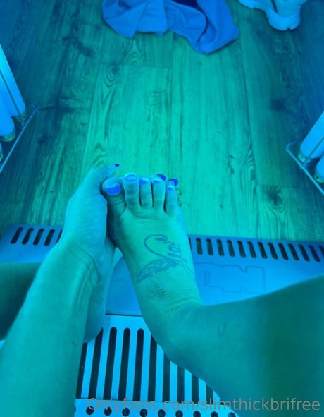 slimthickbrifree モデル 写真