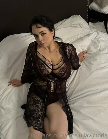 cutejuliavictoria セックススター 写真