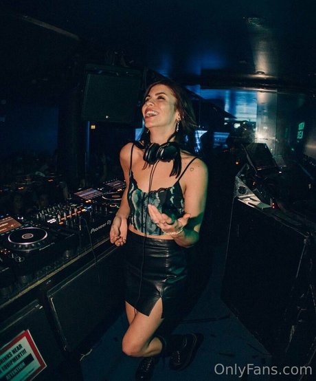 itsmorganalexis ポルノスター エロティック 写真