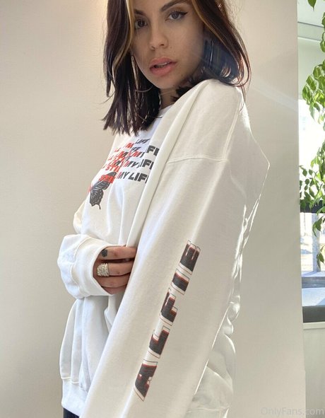 itsmorganalexis ヌードのポルノスター 画像