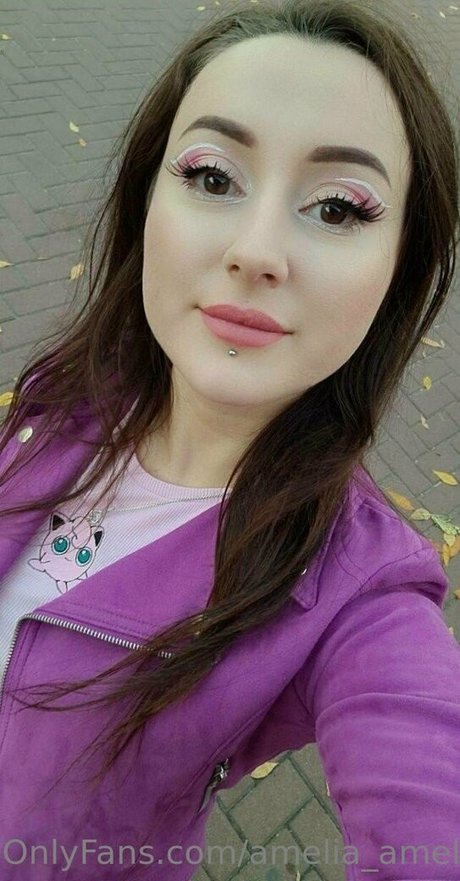 デカ尻ティーンオンリーファンズ アダルト 画像