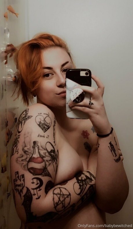 babybewitched ヌードスター 写真