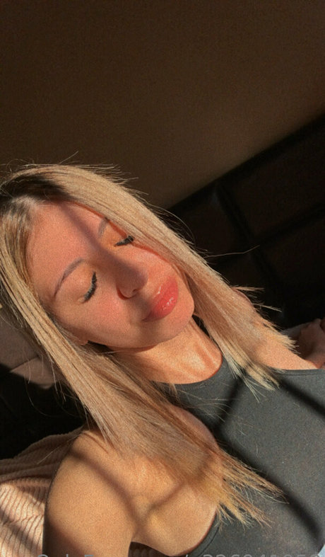 amazonianangelx 美しいスター 写真