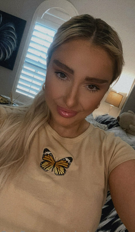 カウガール POV オンリーファンズ ポルノ 画像