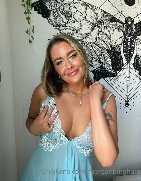 キティ・ウェット・オンリーファンズ パーフェクト 写真