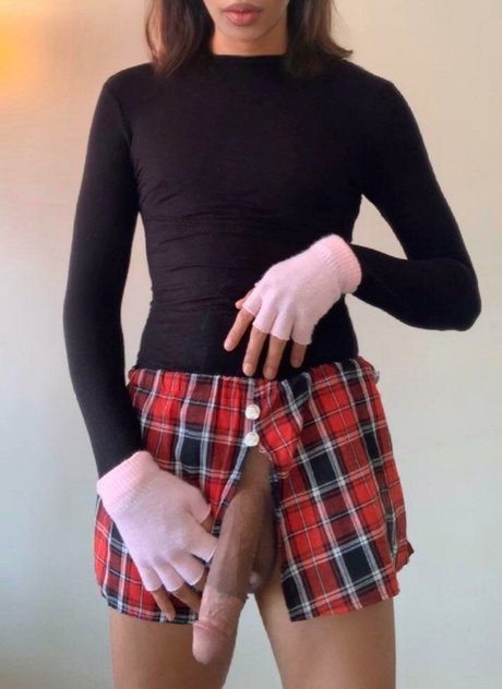 Ashley Tripp ポルノスター アーカイブ