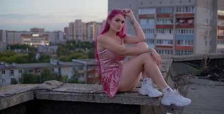 Lyllaangel ポルノスター アーカイブ