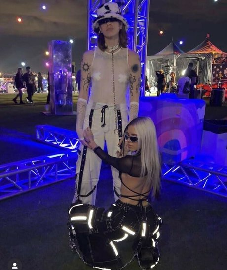 Onlyjayus 無料のポルノスター 画像