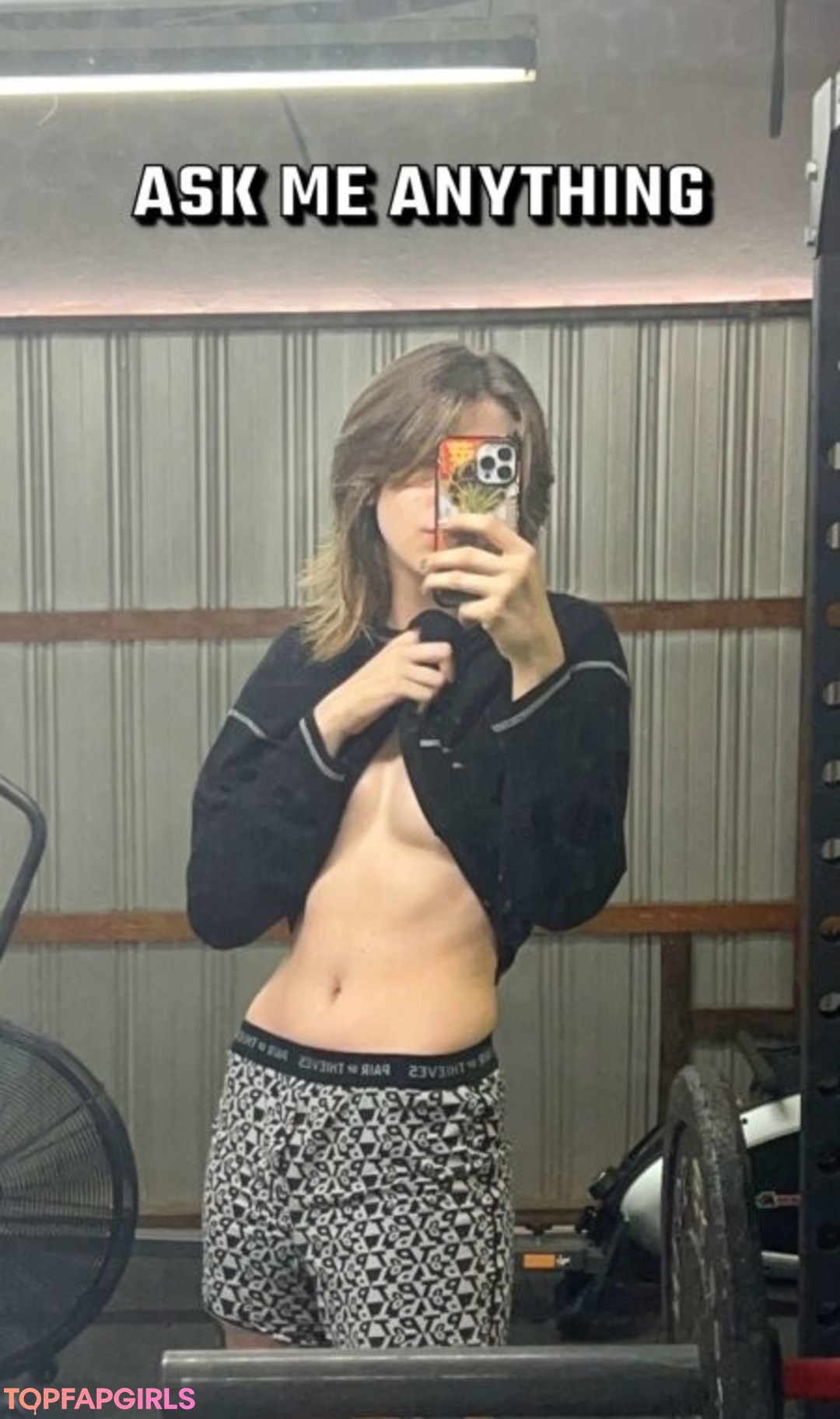 Onlyjayus アダルトスター 写真