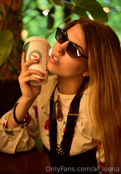 al loona 美しい女優 写真