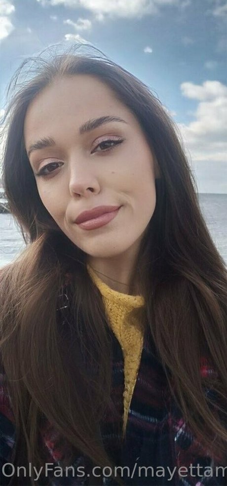 戦利品オンリーファンズ ホットヌード 画像