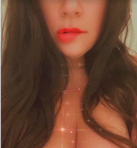 セクシーな妻オンリーファンズ ヌード 画像