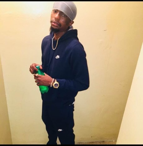 Omega Boog ポルノスター アート 画像